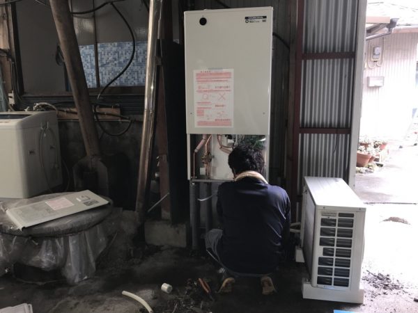 【宮崎県都城市 A様邸】エコキュート工事