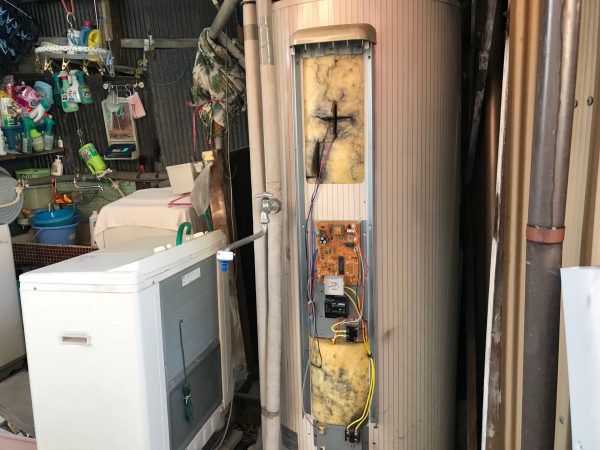 【岐阜県各務原市 K様邸】エコキュート工事