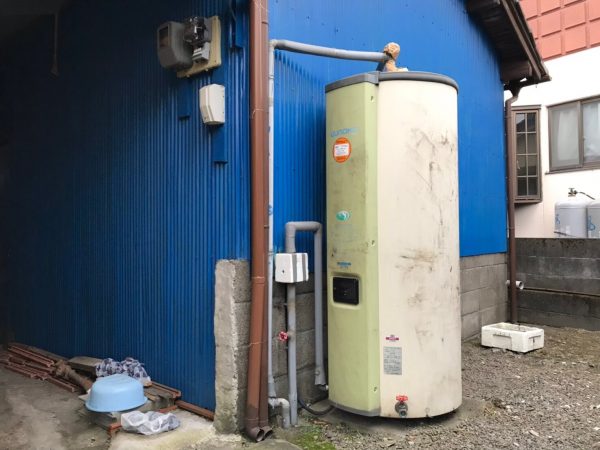 【宮崎県都城市 N様邸】エコキュート工事