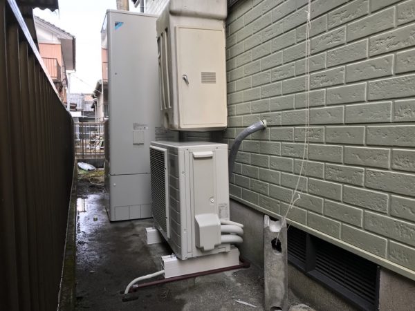【宮崎県都城市 Ｋ様邸】エコキュート工事