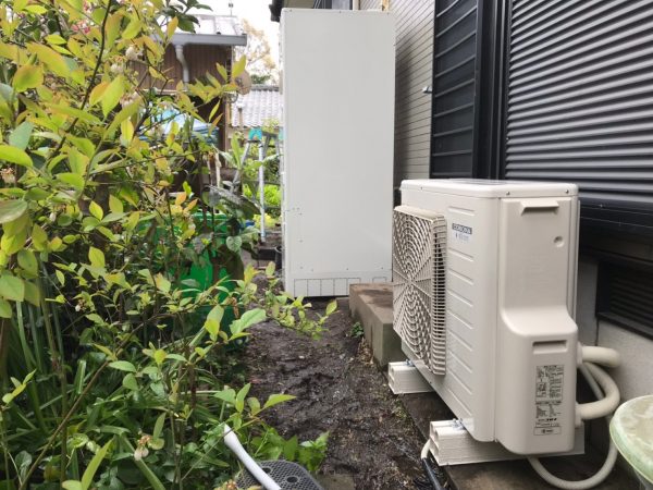 【宮崎県都城市 N様邸】エコキュート工事