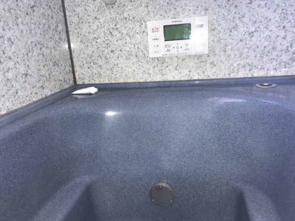 【宮崎県都城市 H様邸】エコキュート工事