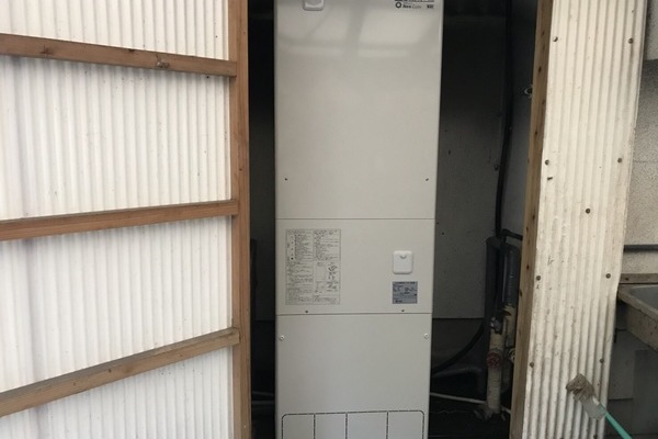 【宮崎県都城市 N様邸】エコキュート工事