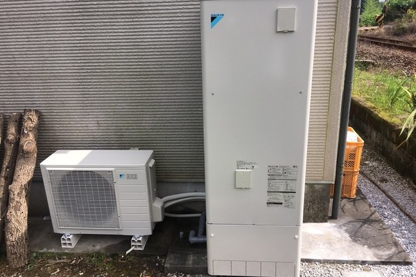 【宮崎県串間市 Y様邸】エコキュート工事