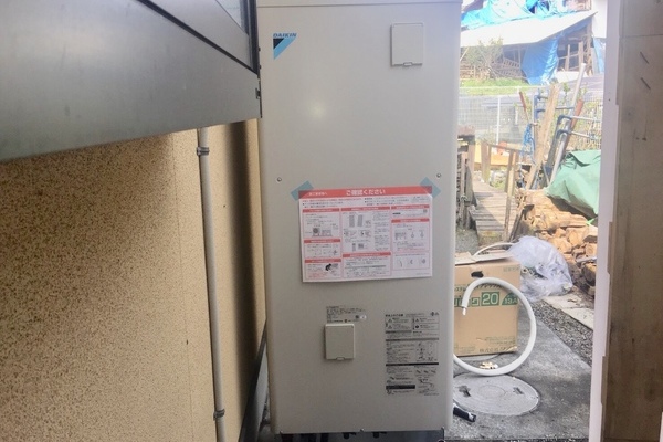 【宮崎県都城市 H様邸】エコキュート工事