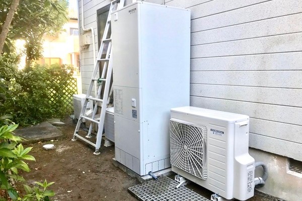 【宮崎県日南市Y様邸】エコキュート工事